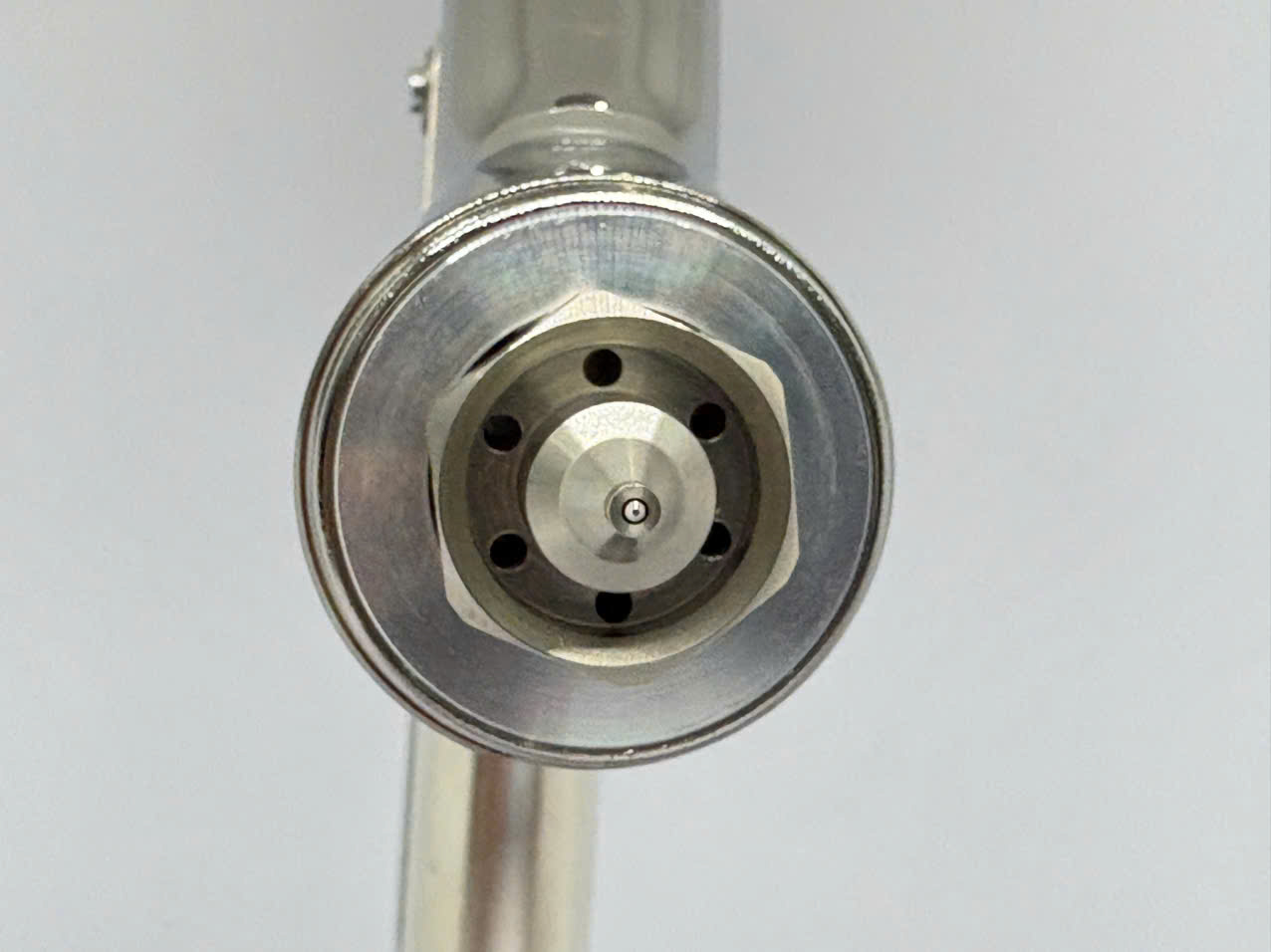 Súng phun sơn cỡ lớn cốc chính giữa WIDER4 model thay thế cho W400